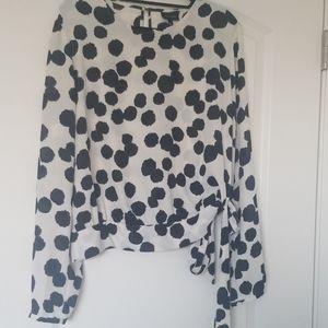 Who What Wear Blouse  LS Polka Dot Black Cream XL